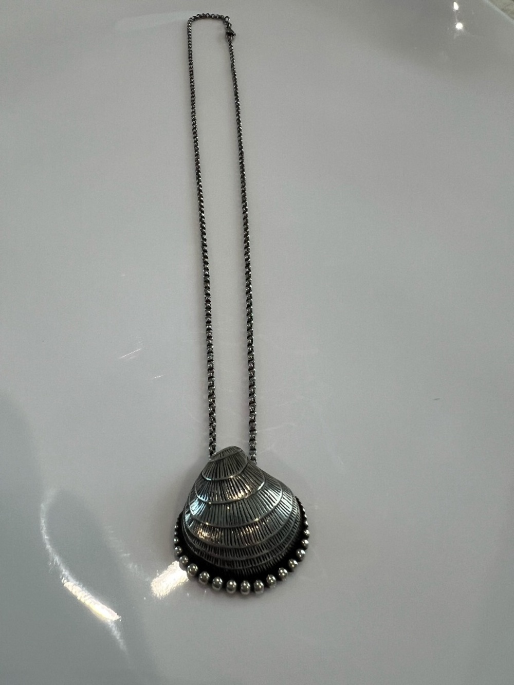 James Avery Retired Shell necklace